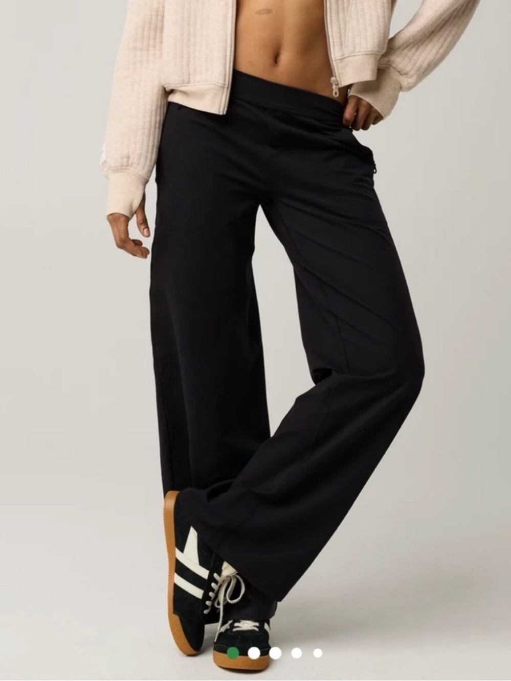 OFFLINE By Aerie The Hugger Wide Leg Trouser Size L Short